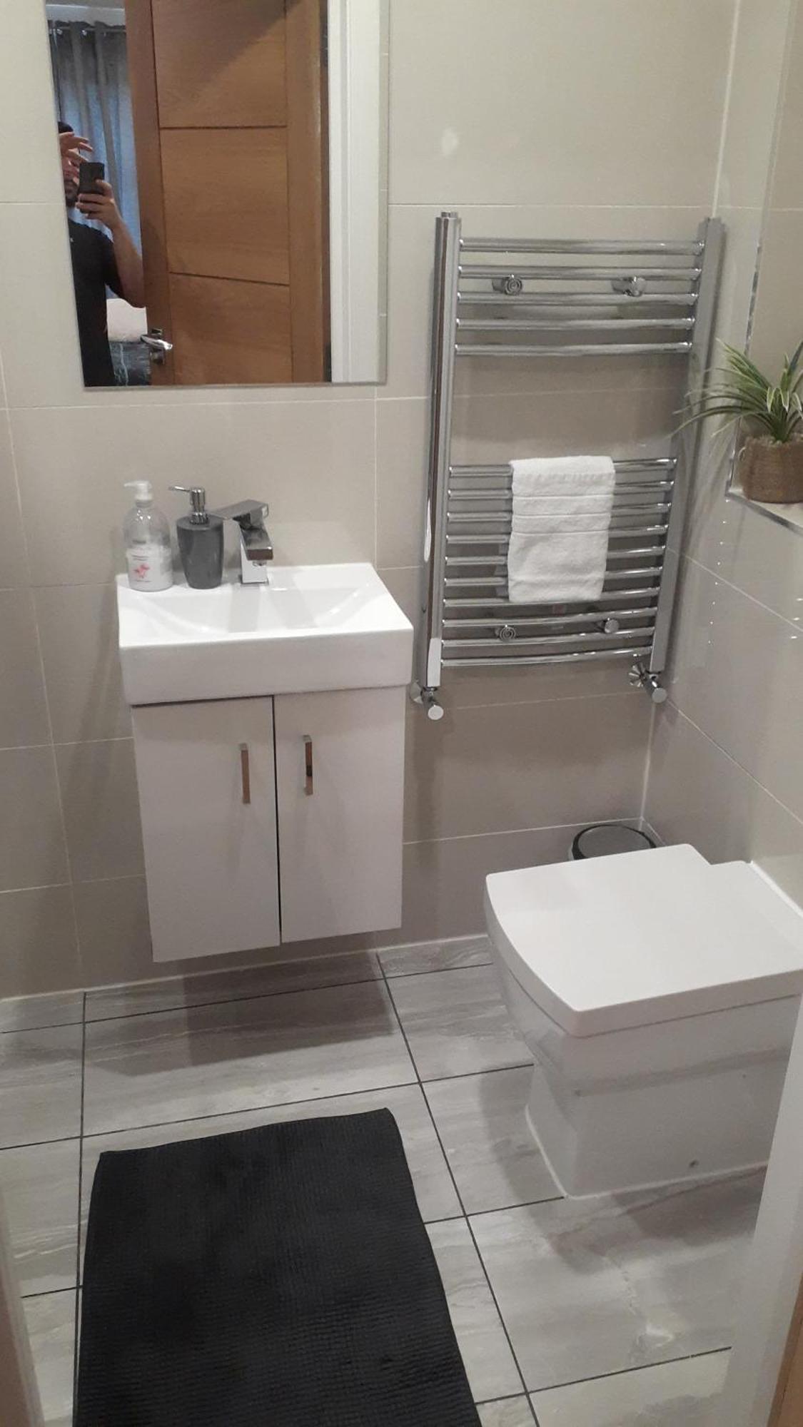 Apartamento King Azim Court Londres Exterior foto